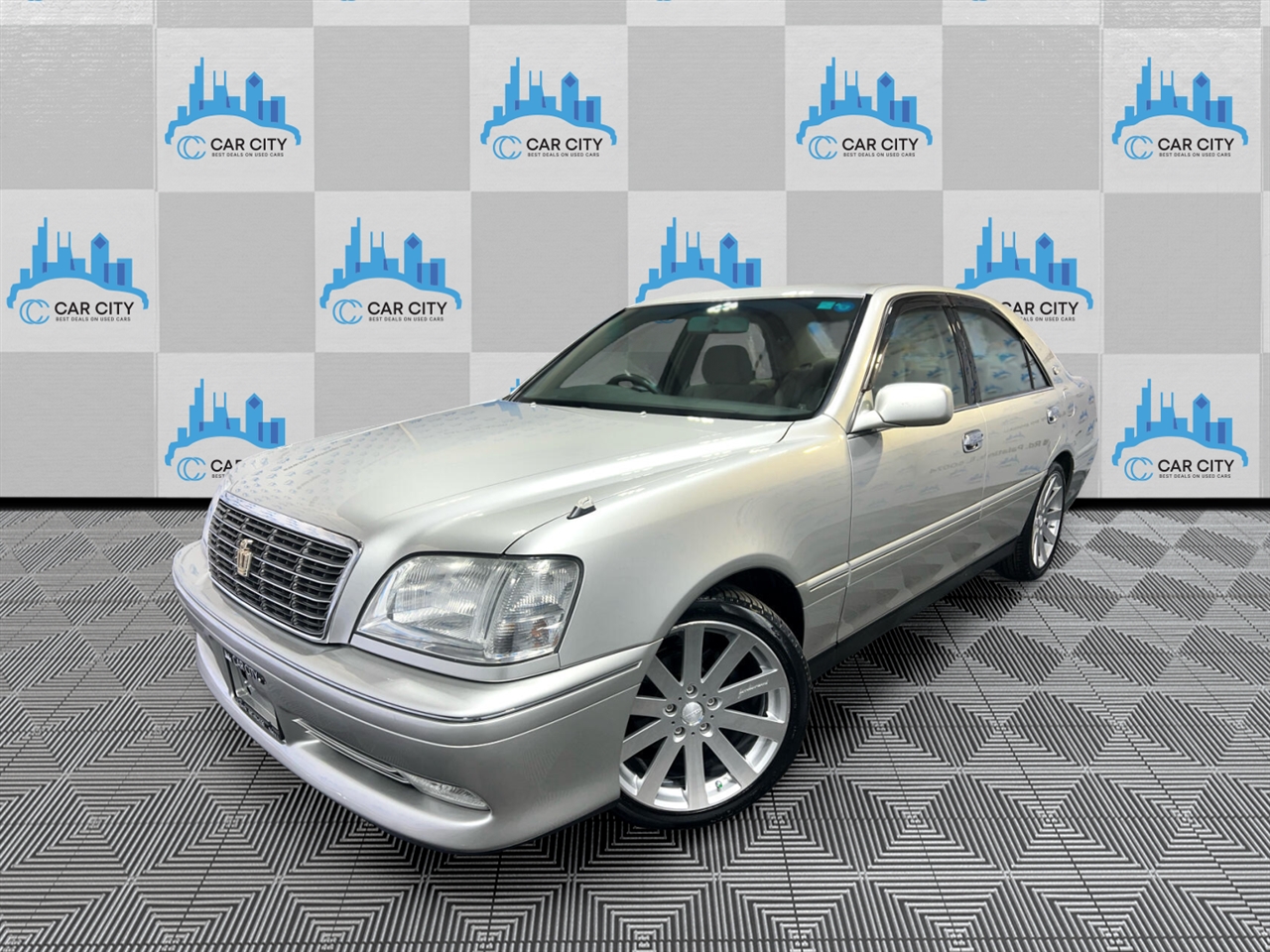 1999 Toyota Crown ROYAL SALOON G