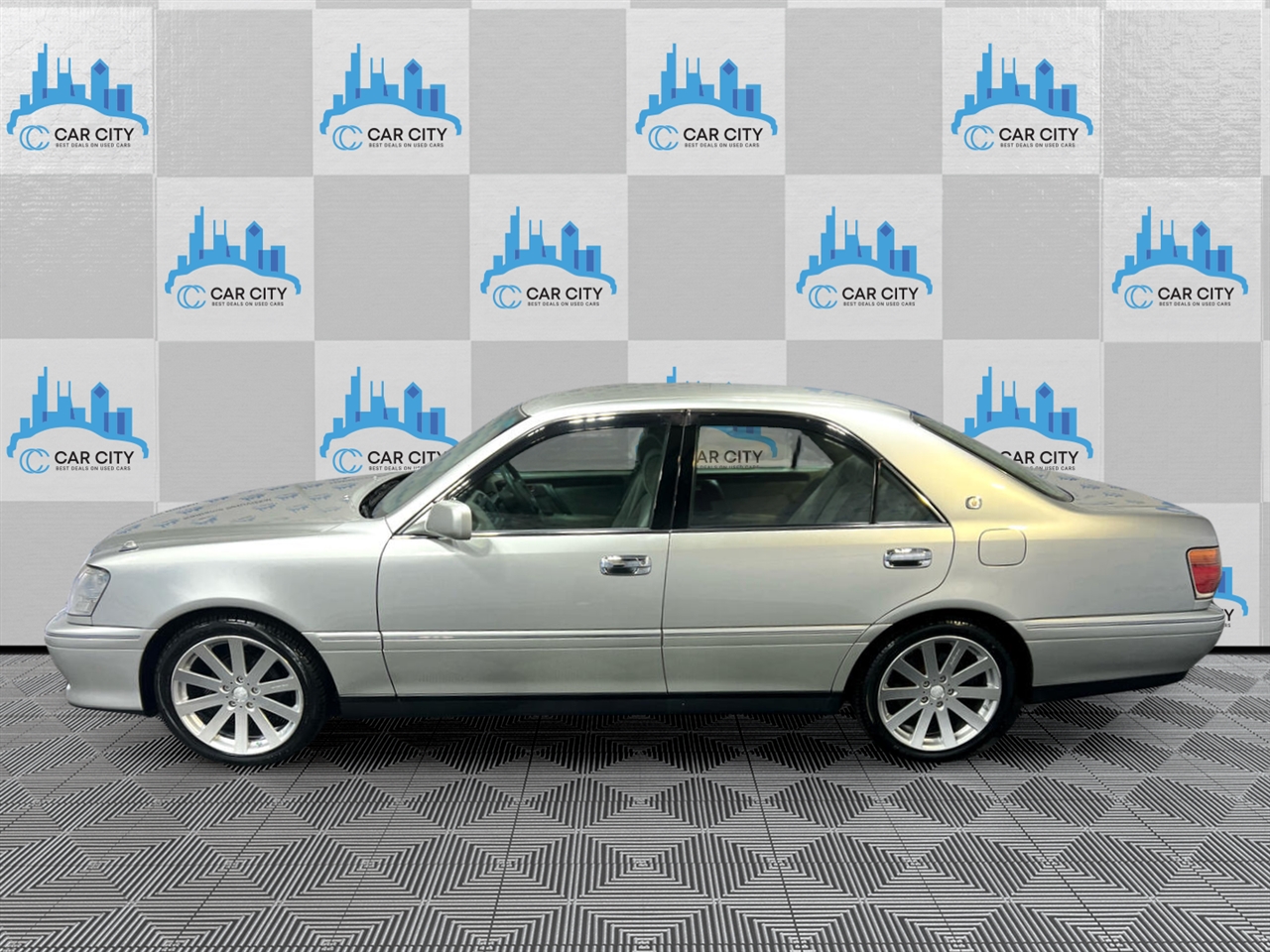 Toyota Crown  1999