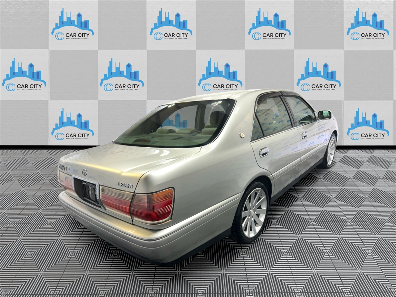 Toyota Crown  1999