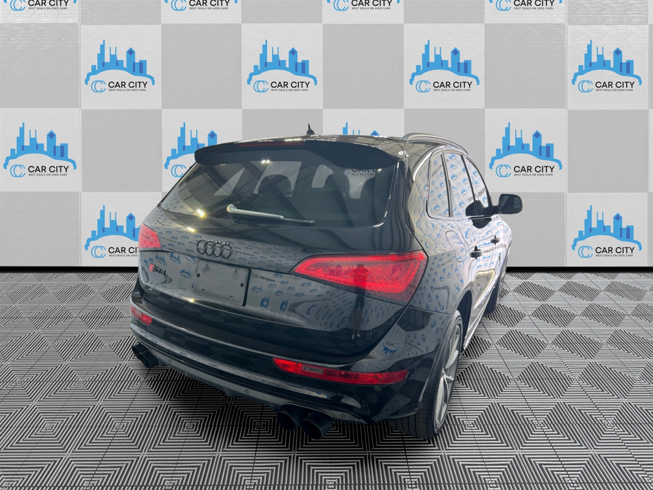 Audi SQ5 3.0T Premium Plus quattro 2016