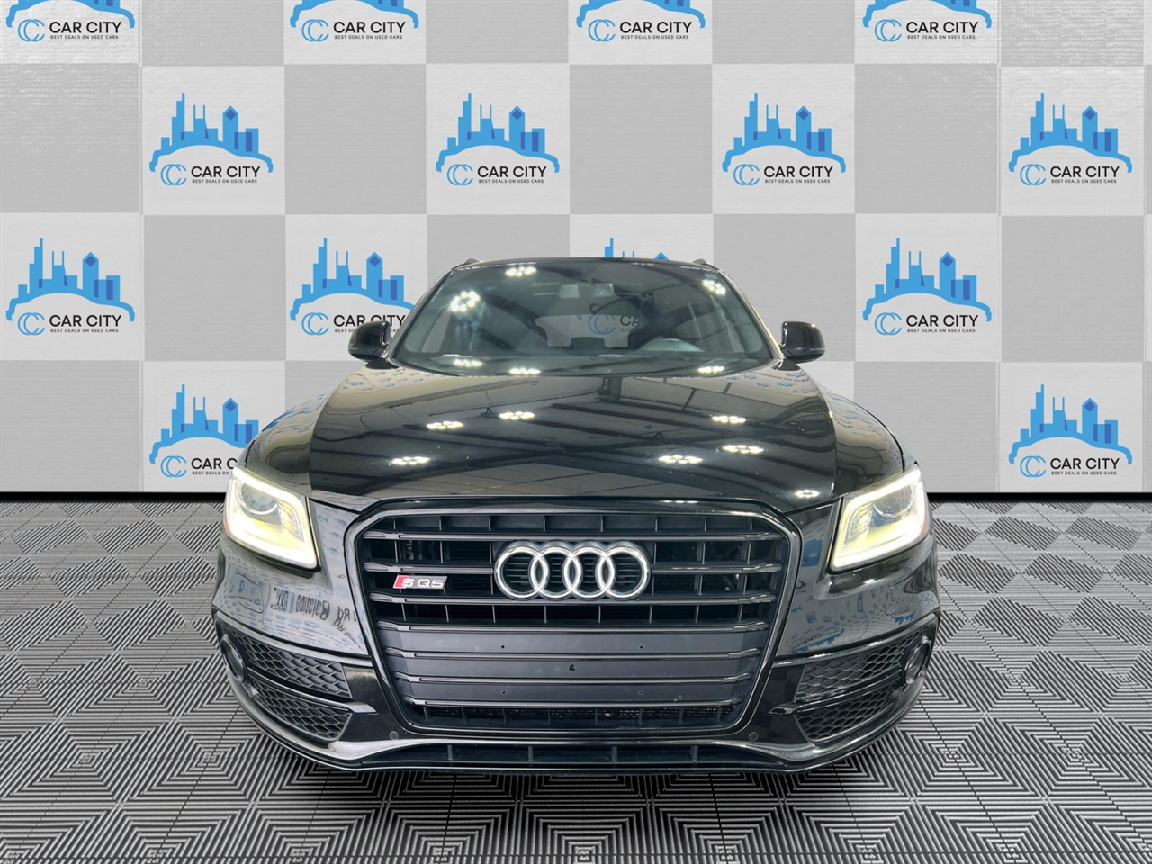 Audi SQ5 3.0T Premium Plus quattro 2016