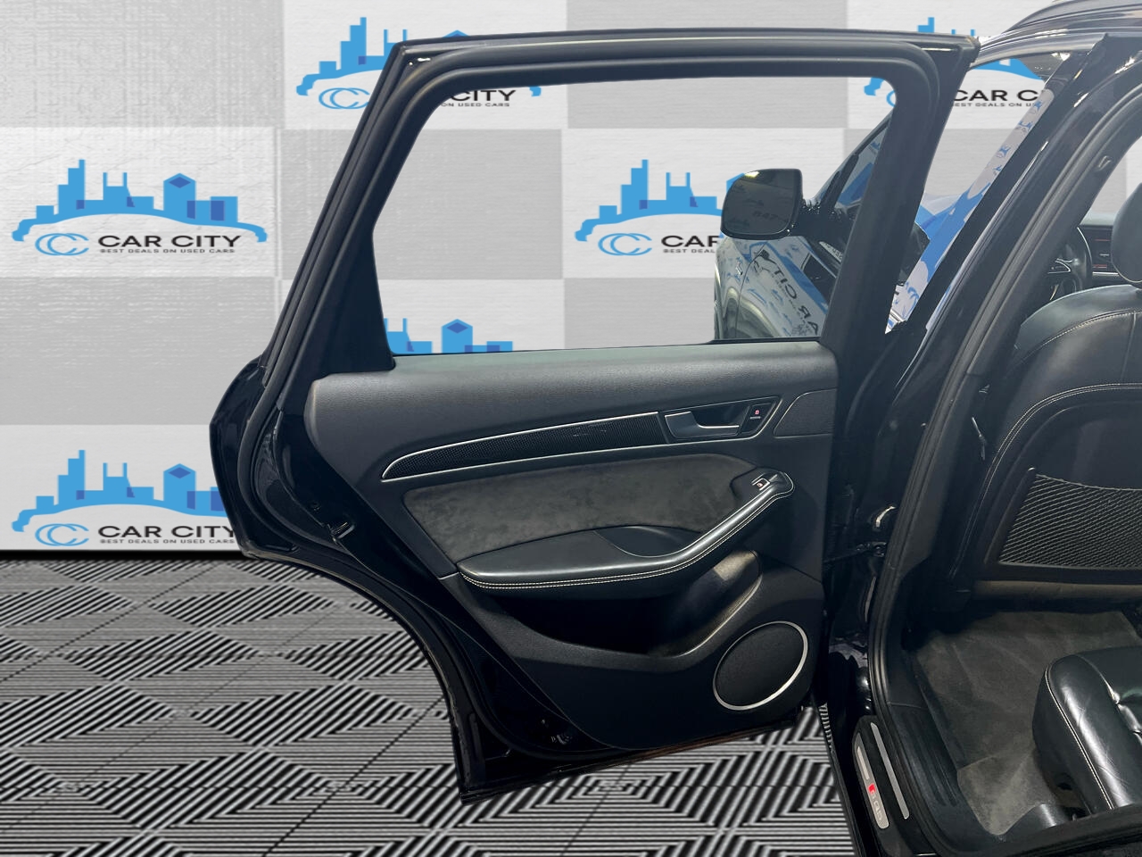 Audi SQ5 3.0T Premium Plus quattro 2016