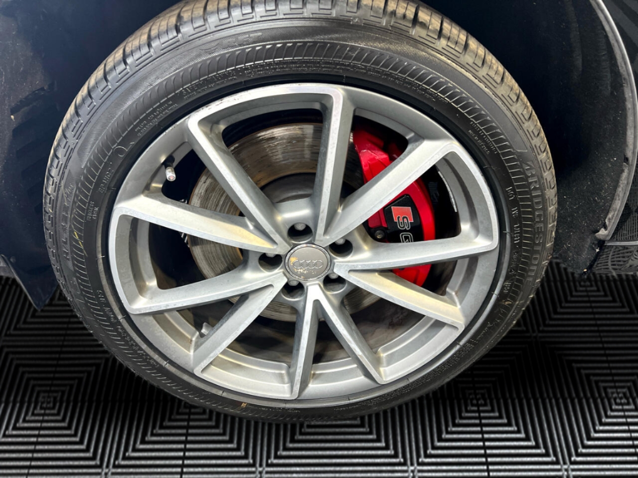 Audi SQ5 3.0T Premium Plus quattro 2016