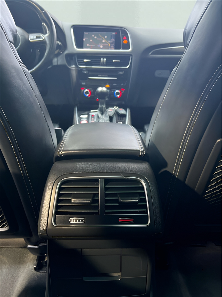 Audi SQ5 3.0T Premium Plus quattro 2016