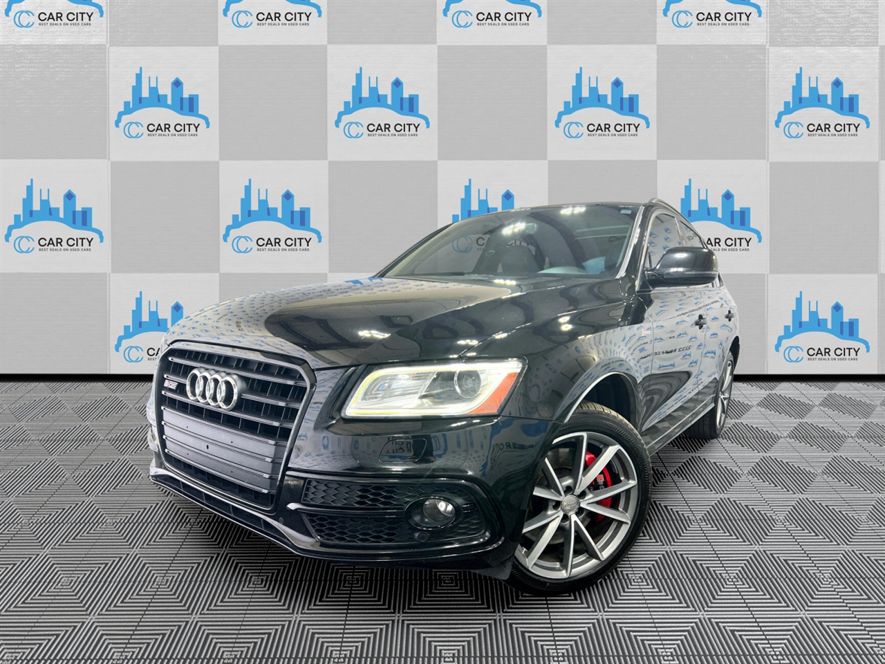 2016 Audi SQ5 3.0T Premium Plus quattro