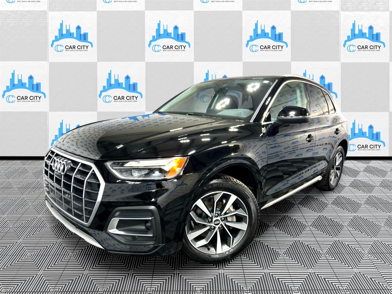 Audi Q5 2.0T Premium Plus quattro 2021