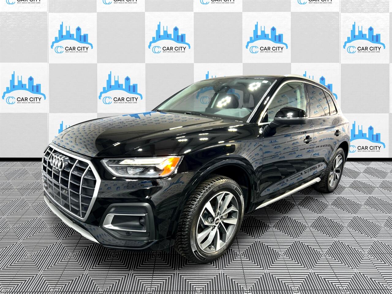 Audi Q5 2.0T Premium Plus quattro 2021