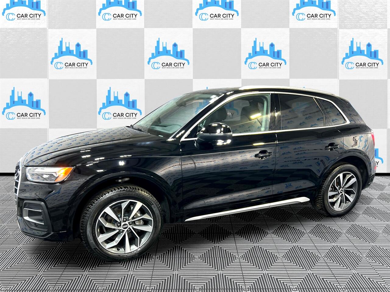 Audi Q5 2.0T Premium Plus quattro 2021