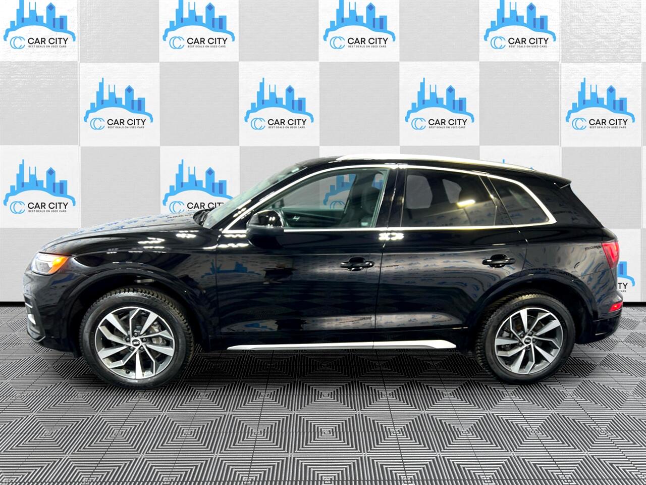 Audi Q5 2.0T Premium Plus quattro 2021