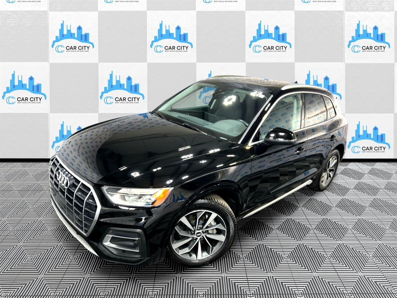 Audi Q5 2.0T Premium Plus quattro 2021