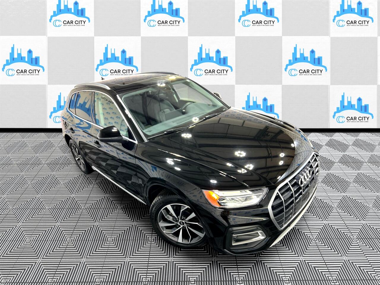 Audi Q5 2.0T Premium Plus quattro 2021
