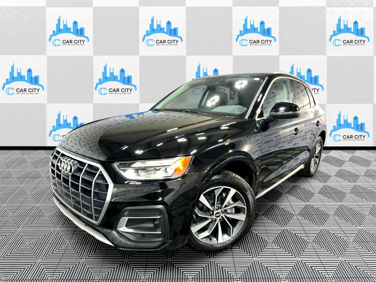 Audi Q5 2.0T Premium Plus quattro 2021