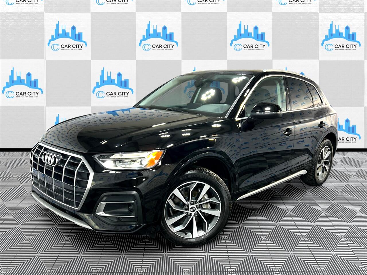 Audi Q5 2.0T Premium Plus quattro 2021