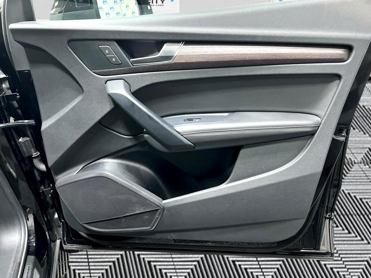 Audi Q5 2.0T Premium Plus quattro 2021