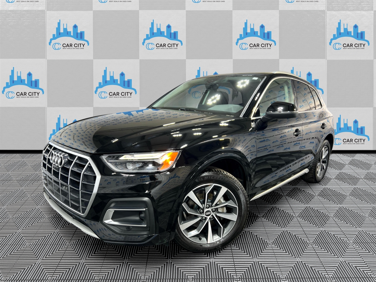 Audi Q5 2.0T Premium Plus quattro 2021