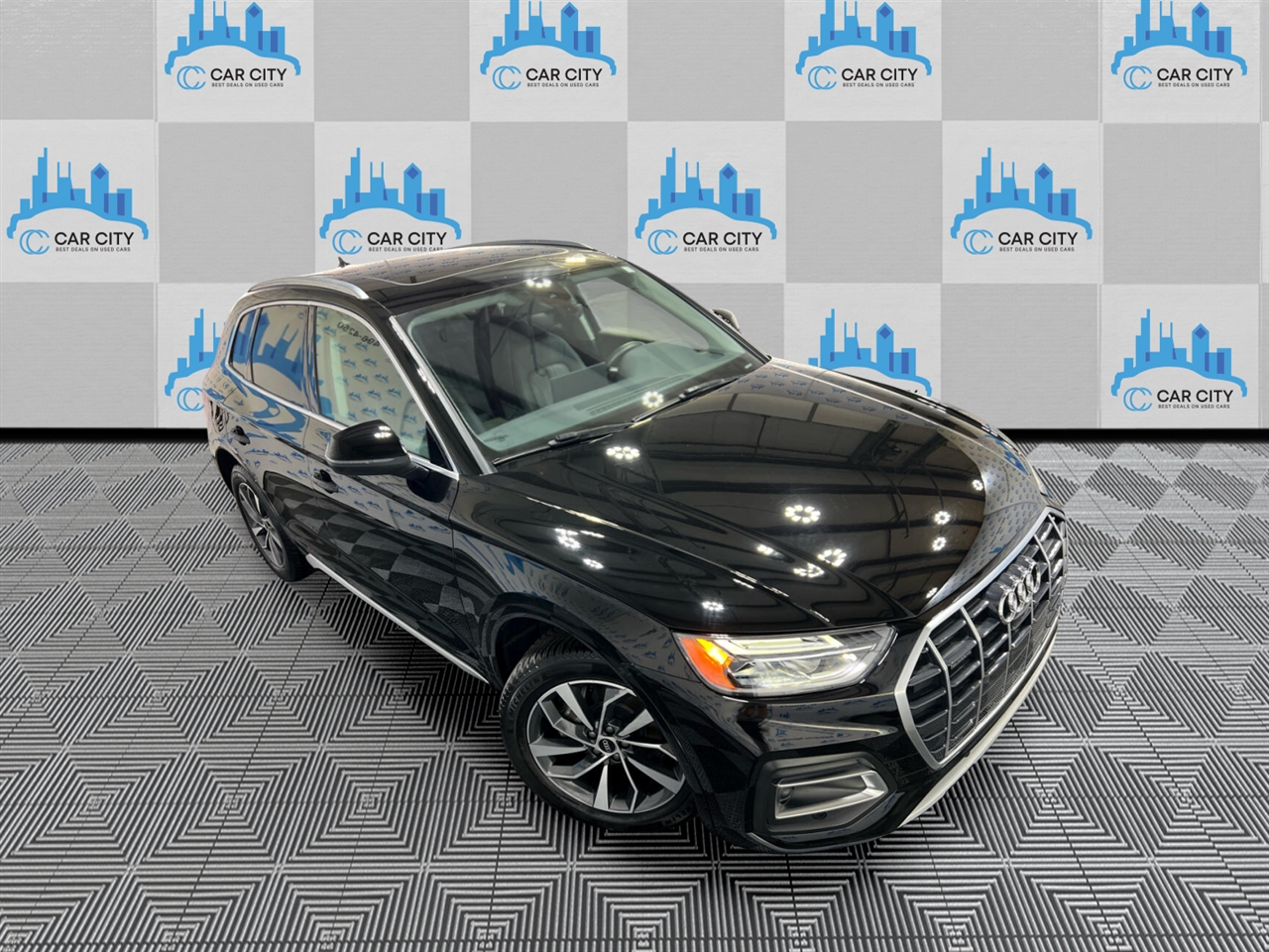 Audi Q5 2.0T Premium Plus quattro 2021