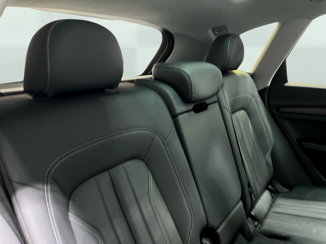 Audi Q5 2.0T Premium Plus quattro 2021