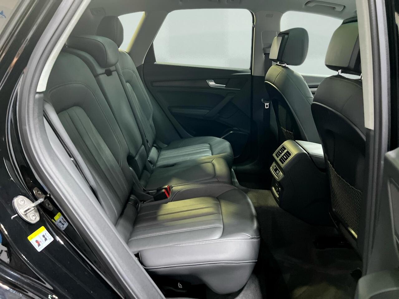 Audi Q5 2.0T Premium Plus quattro 2021