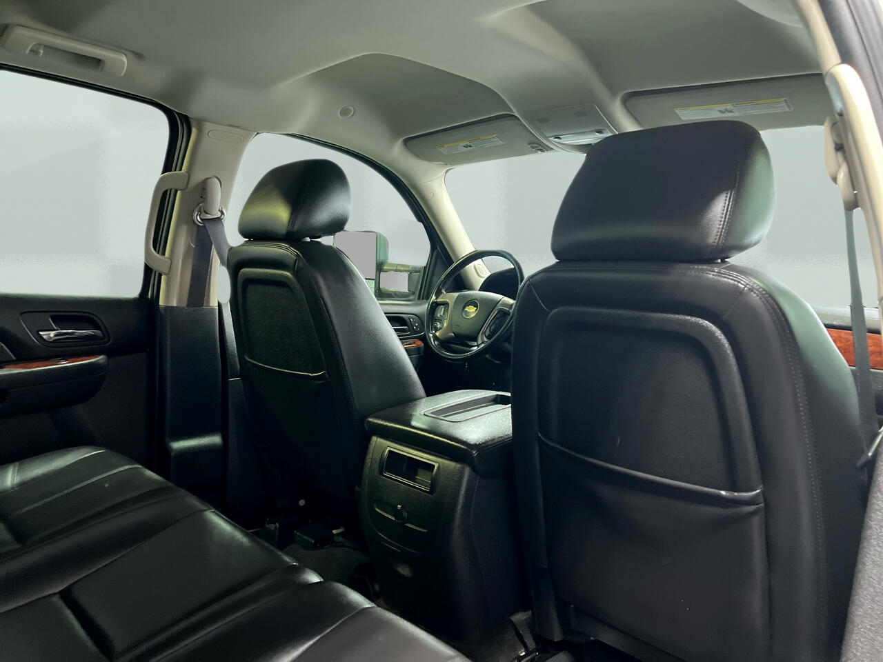 Chevrolet Silverado 1500 LTZ Crew Cab 4WD 2011