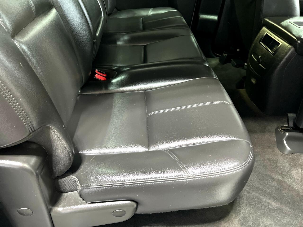 Chevrolet Silverado 1500 LTZ Crew Cab 4WD 2011