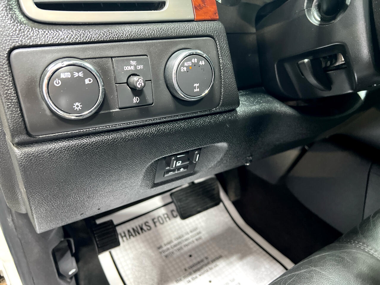 Chevrolet Silverado 1500 LTZ Crew Cab 4WD 2011