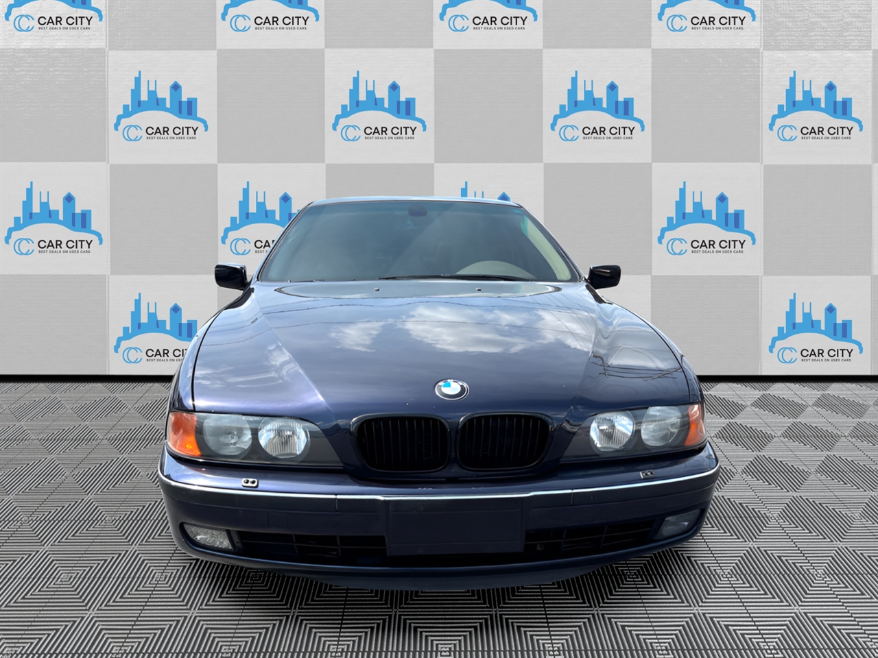 BMW 5-Series 528i 2000