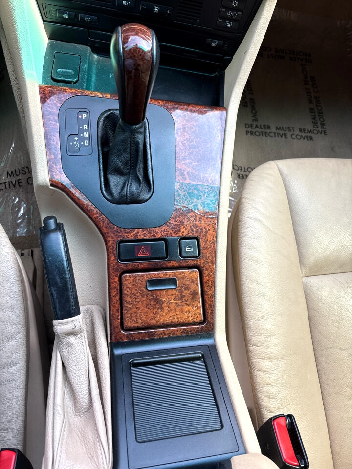 BMW 5-Series 528i 2000