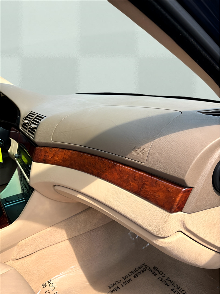 BMW 5-Series 528i 2000