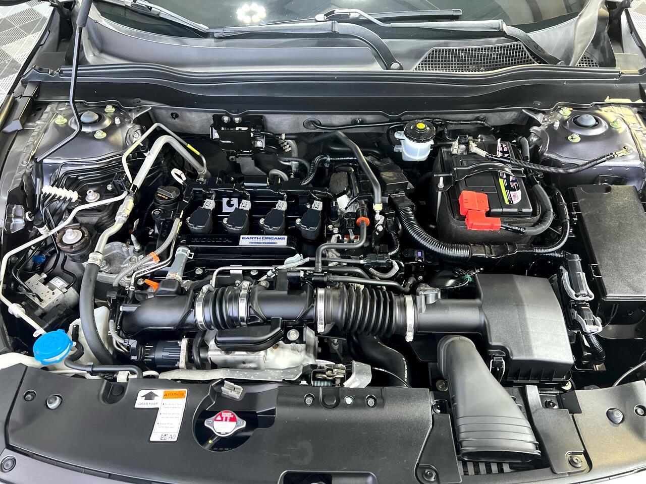 2018 Honda Accord LX photo 35
