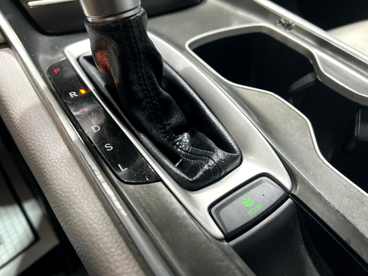 2018 Honda Accord LX photo 40
