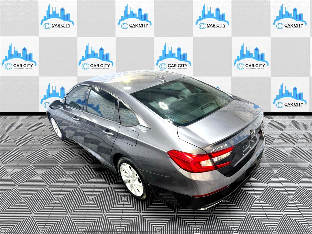 2018 Honda Accord LX photo 56