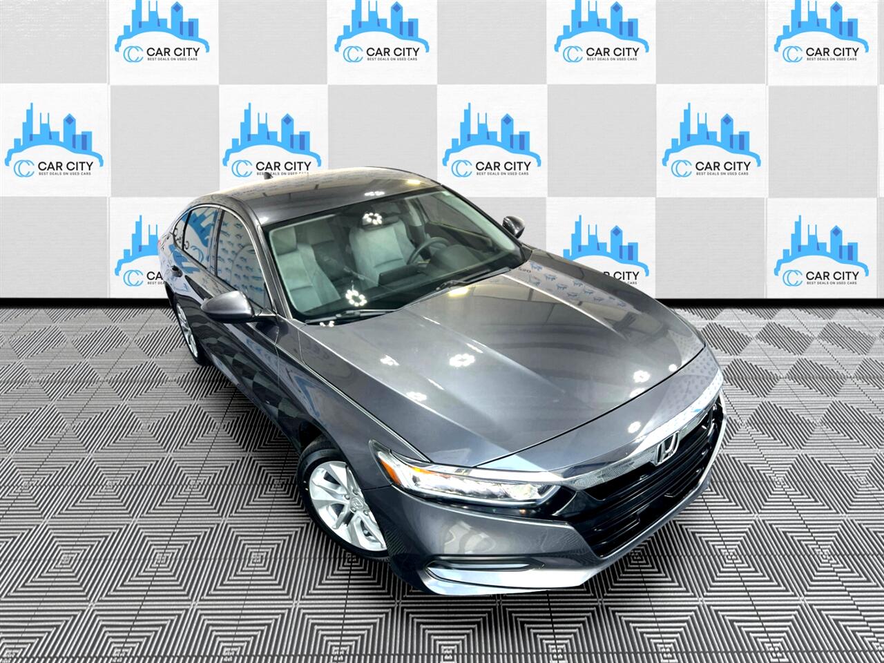 2018 Honda Accord LX photo 58