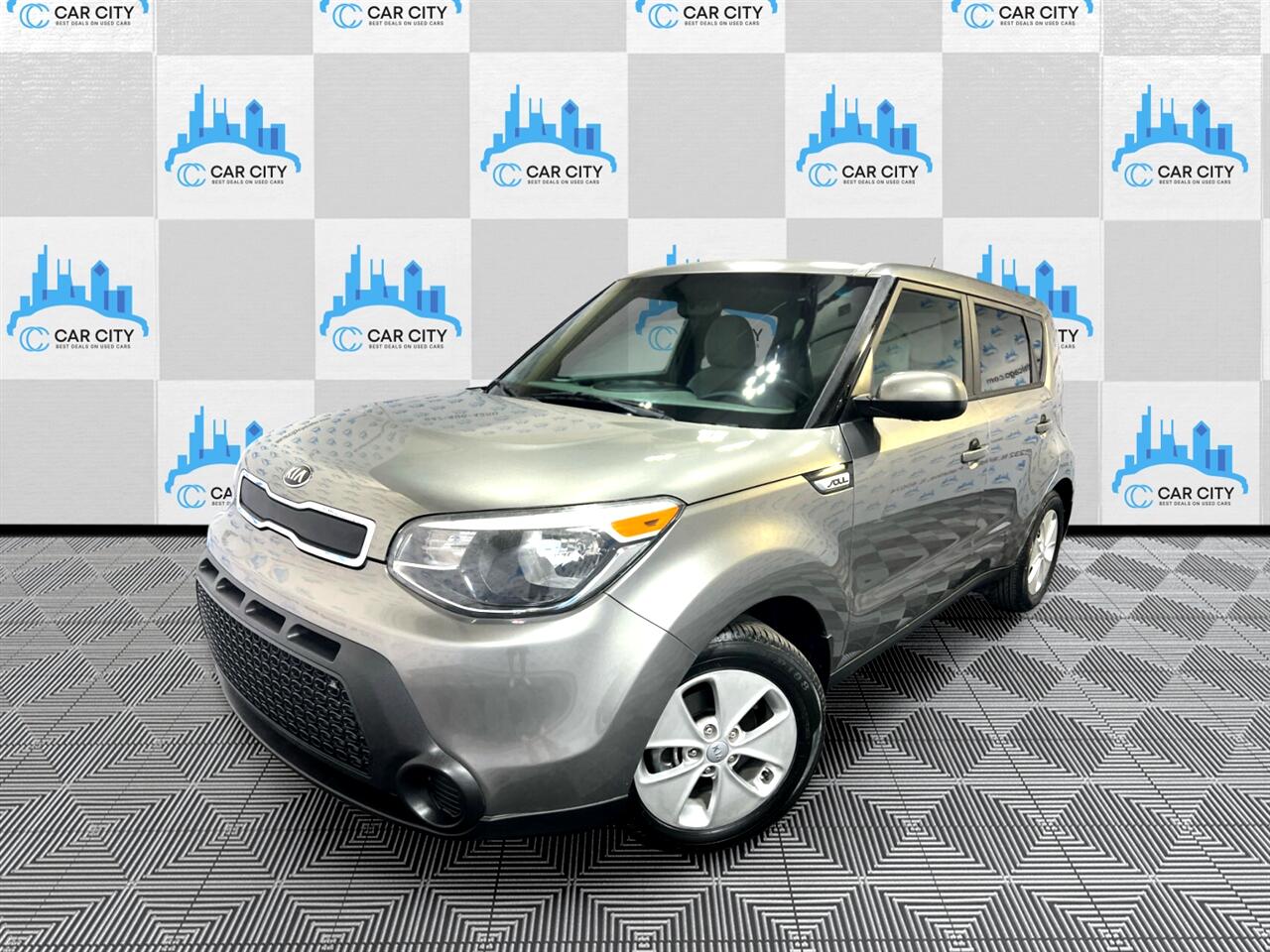 2016 Kia Soul Base photo 2