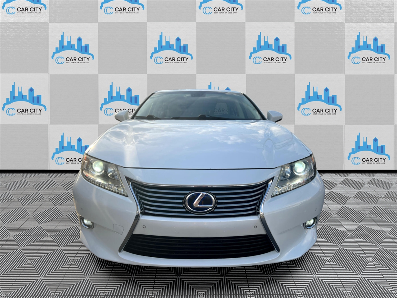 Lexus ES 300h Luxury 2014