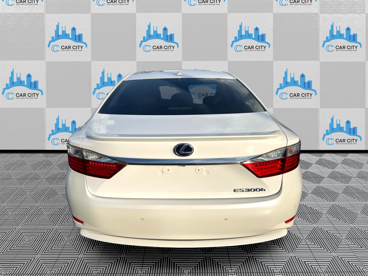 Lexus ES 300h Luxury 2014