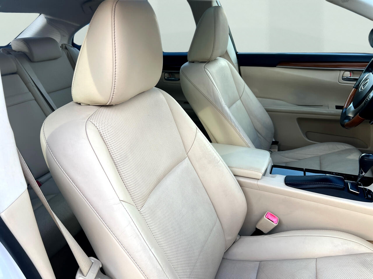 Lexus ES 300h Luxury 2014