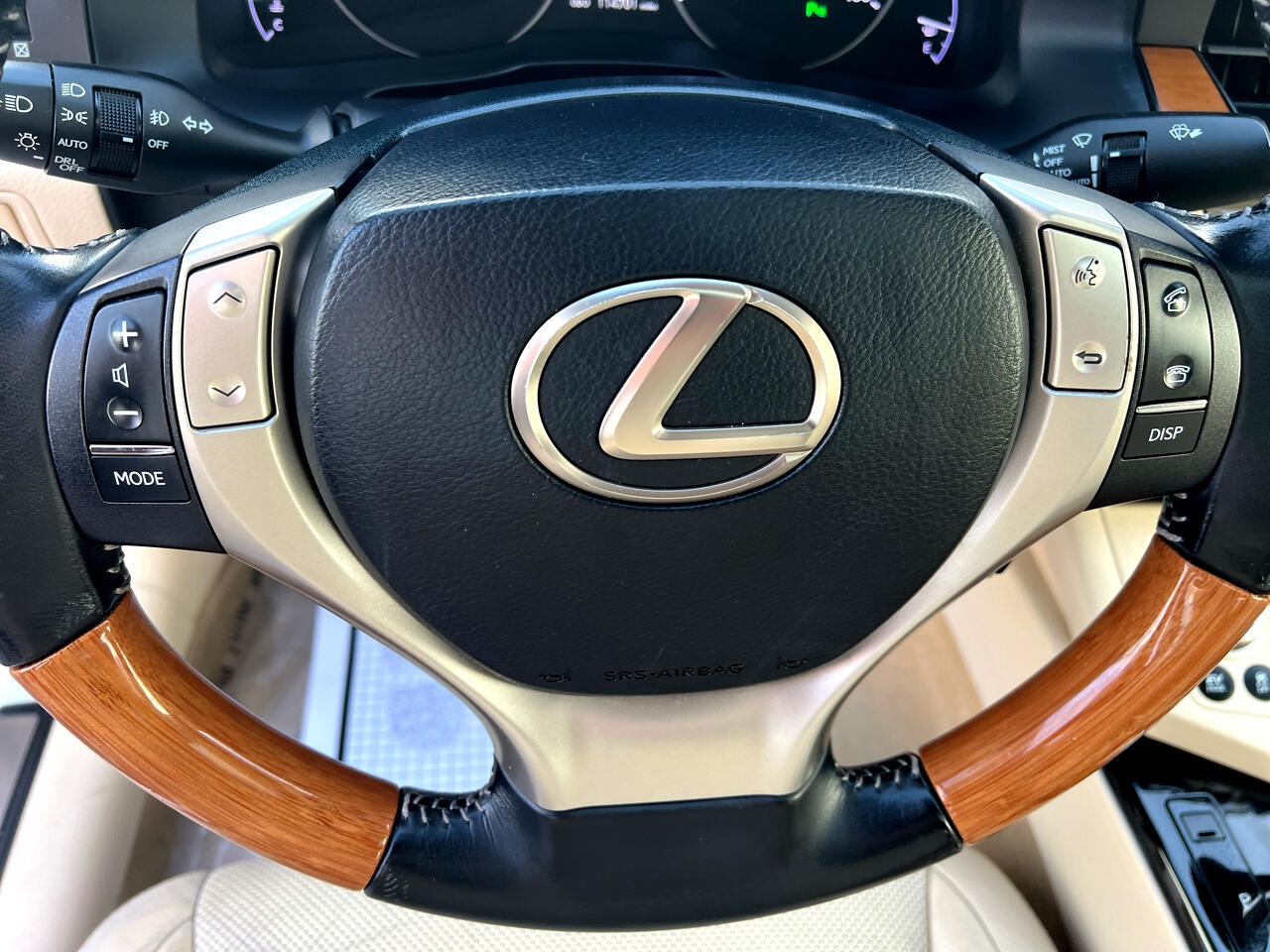Lexus ES 300h Luxury 2014