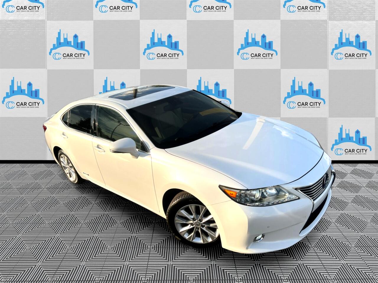 Lexus ES 300h Luxury 2014