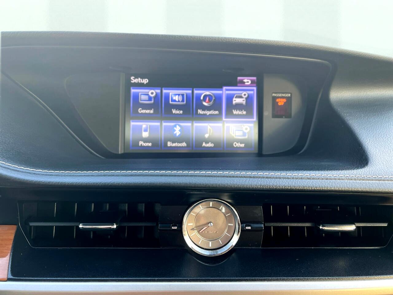 Lexus ES 300h Luxury 2014