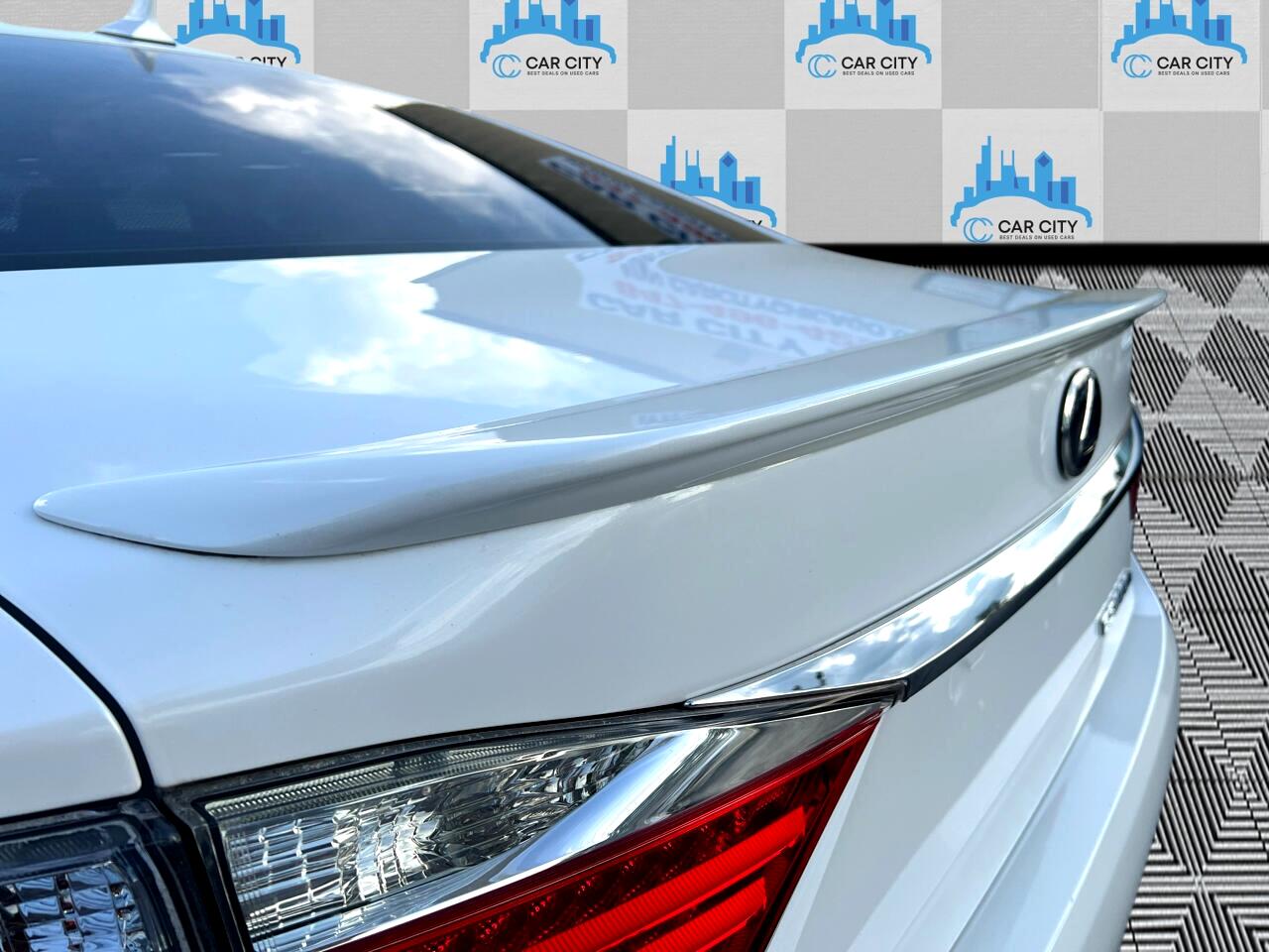 Lexus ES 300h Luxury 2014