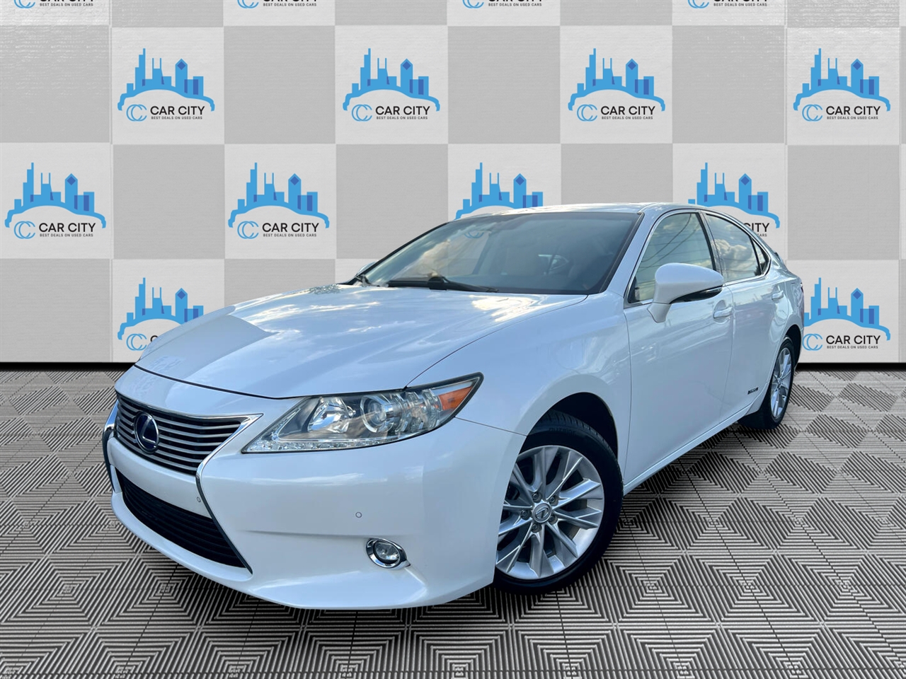 2014 Lexus ES 300h