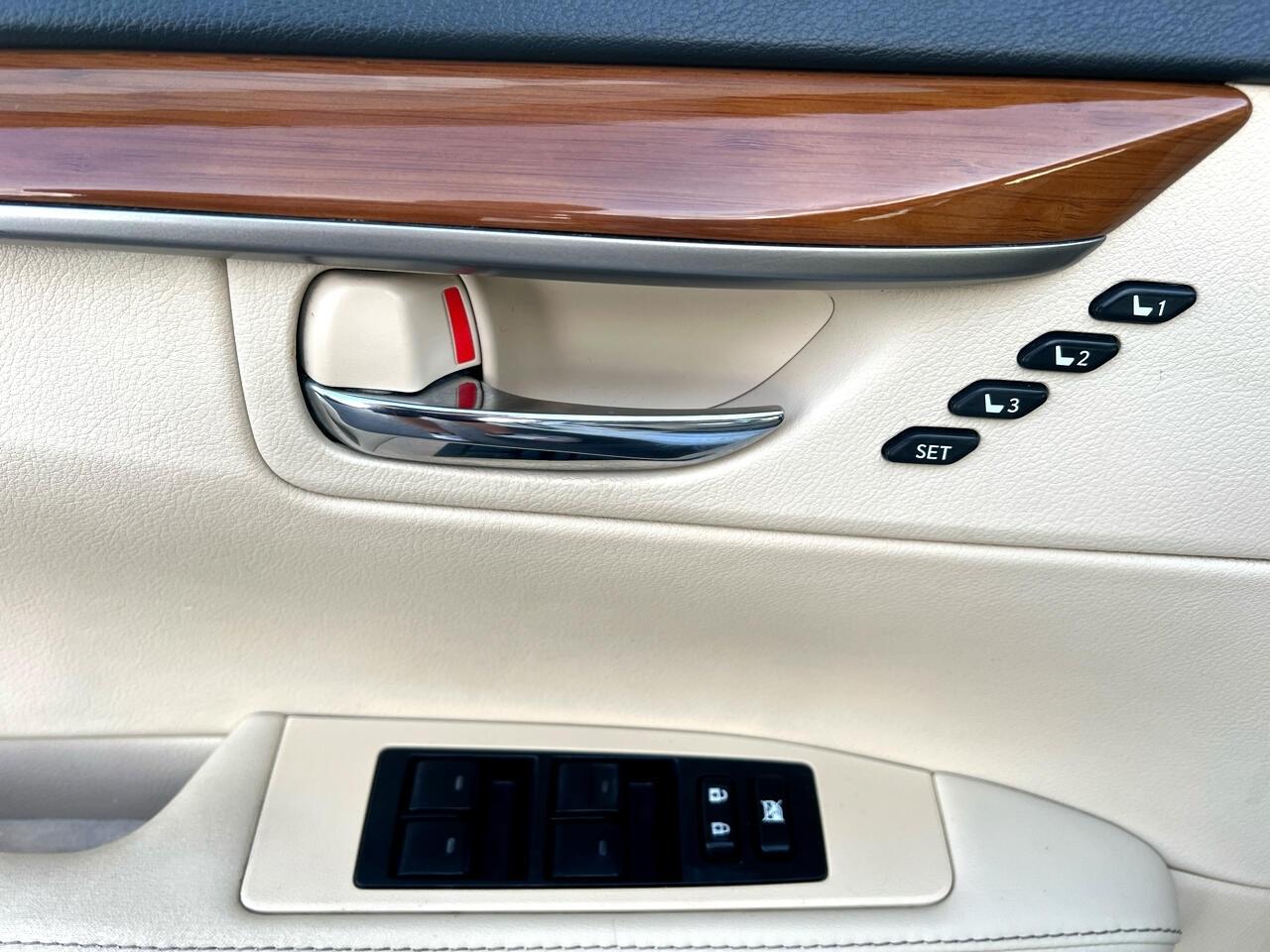 Lexus ES 300h Luxury 2014