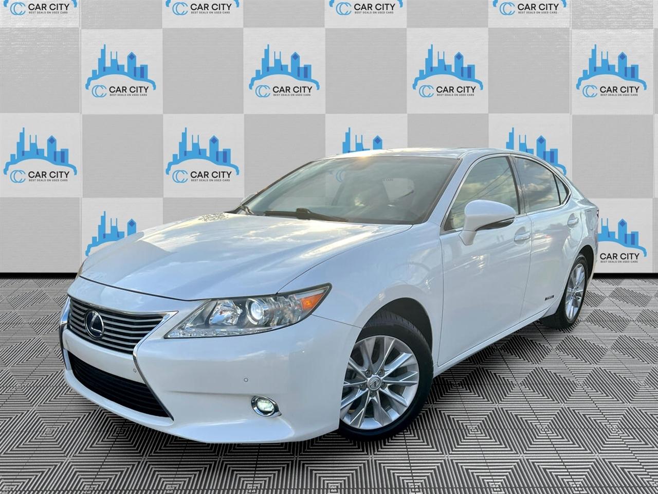 Lexus ES 300h Luxury 2014