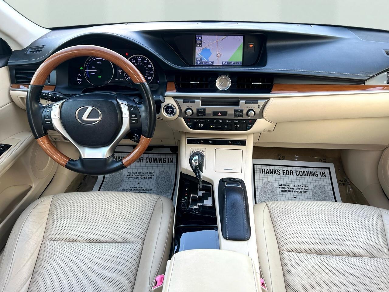 Lexus ES 300h Luxury 2014