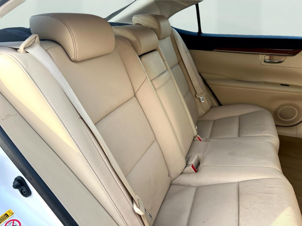 Lexus ES 300h Luxury 2014