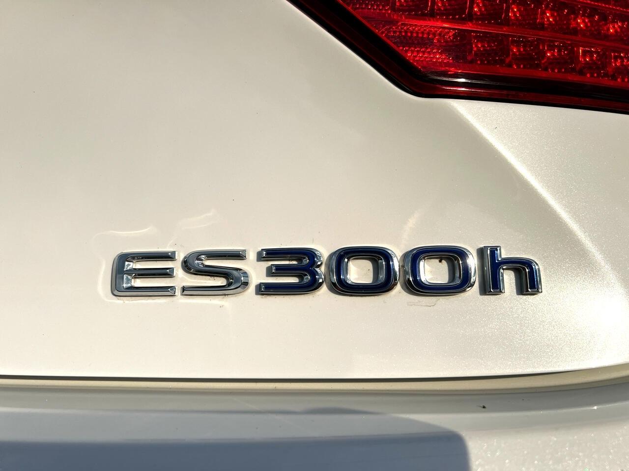 Lexus ES 300h Luxury 2014