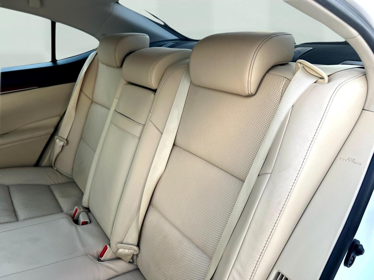 Lexus ES 300h Luxury 2014