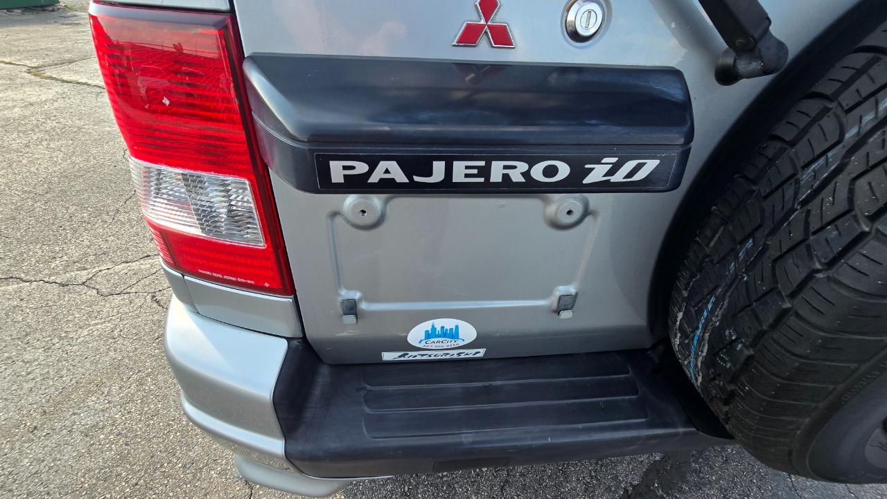 Mitsubishi Pajero  1998
