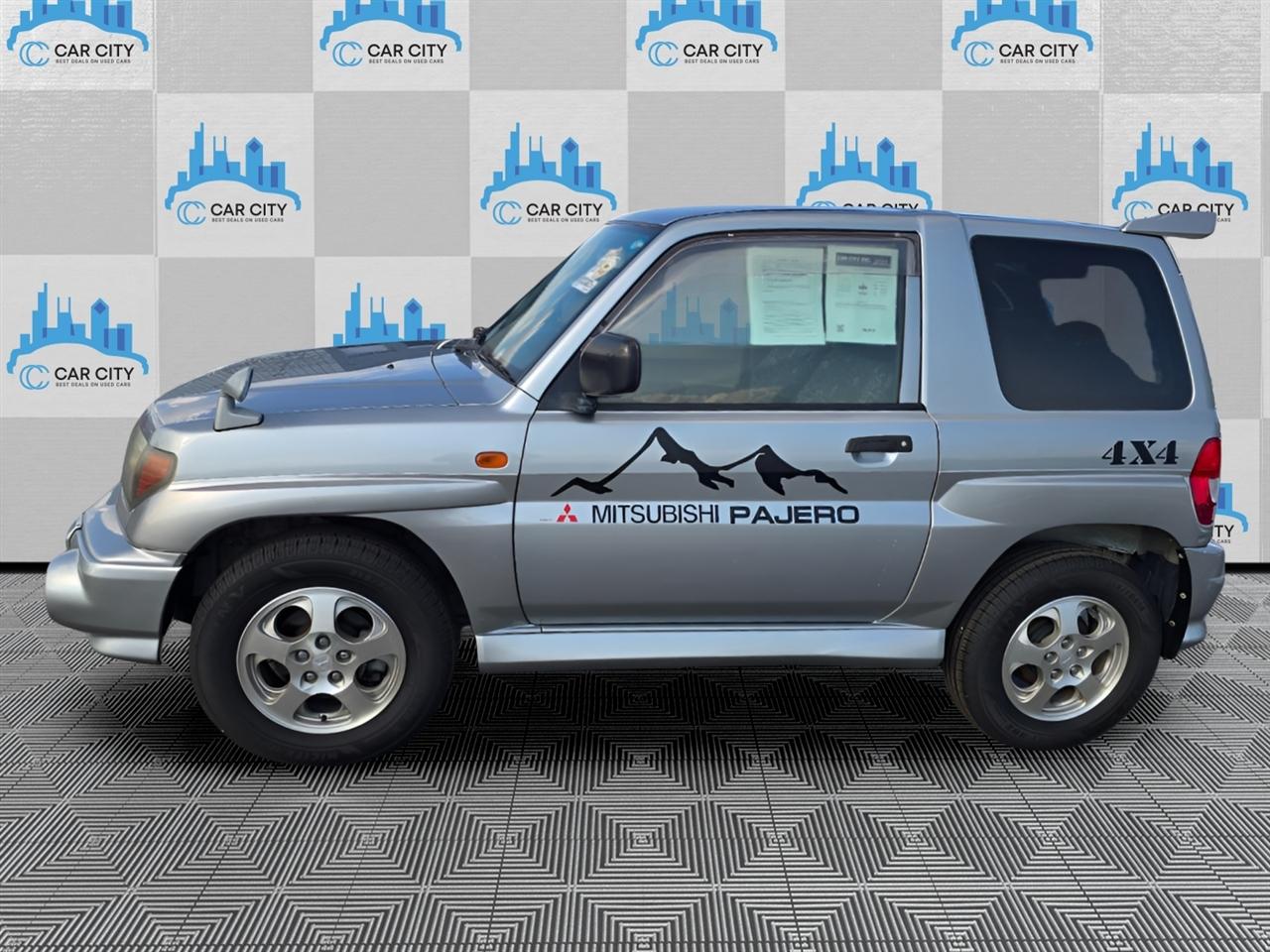 Mitsubishi Pajero  1998