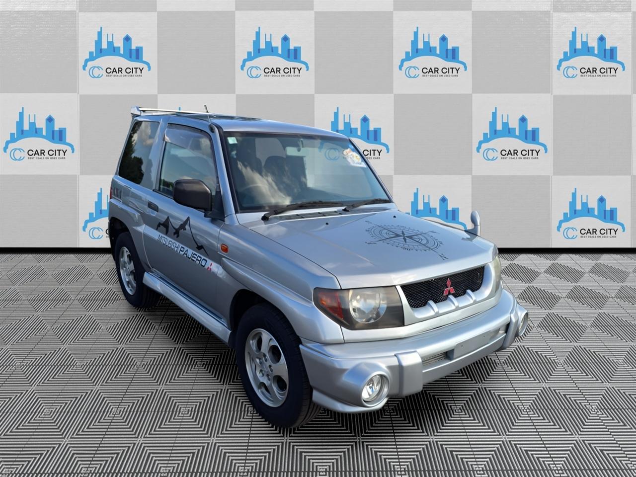 Mitsubishi Pajero  1998